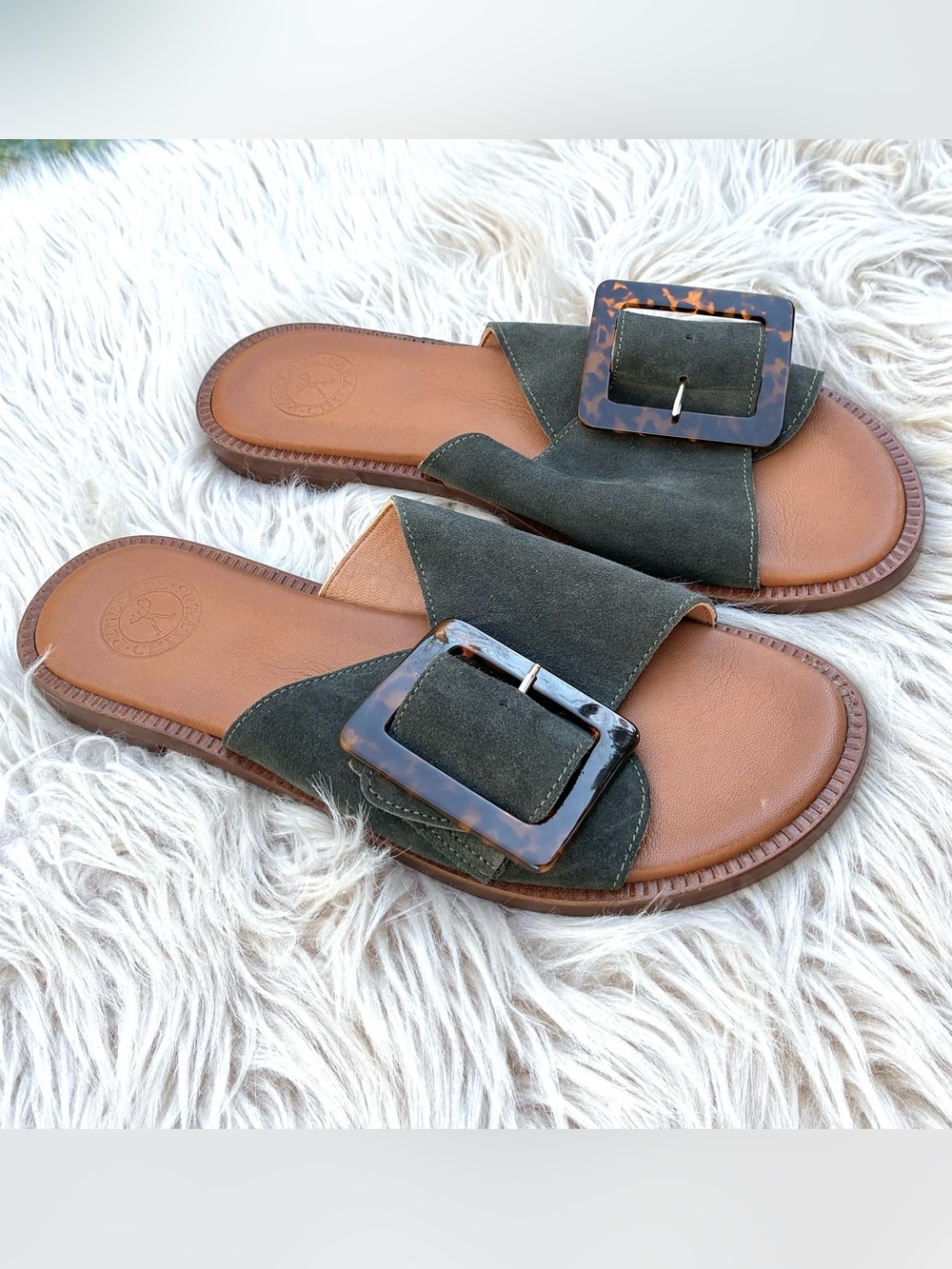Penelope Chilvers NWOT Biarritz Sandals Sz 41, 10 US